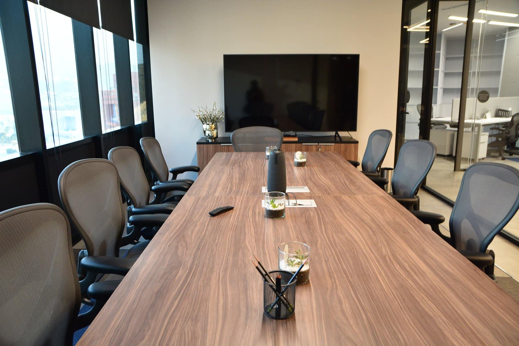 Better Work Space Use of better workspaces | Grupo Industronic